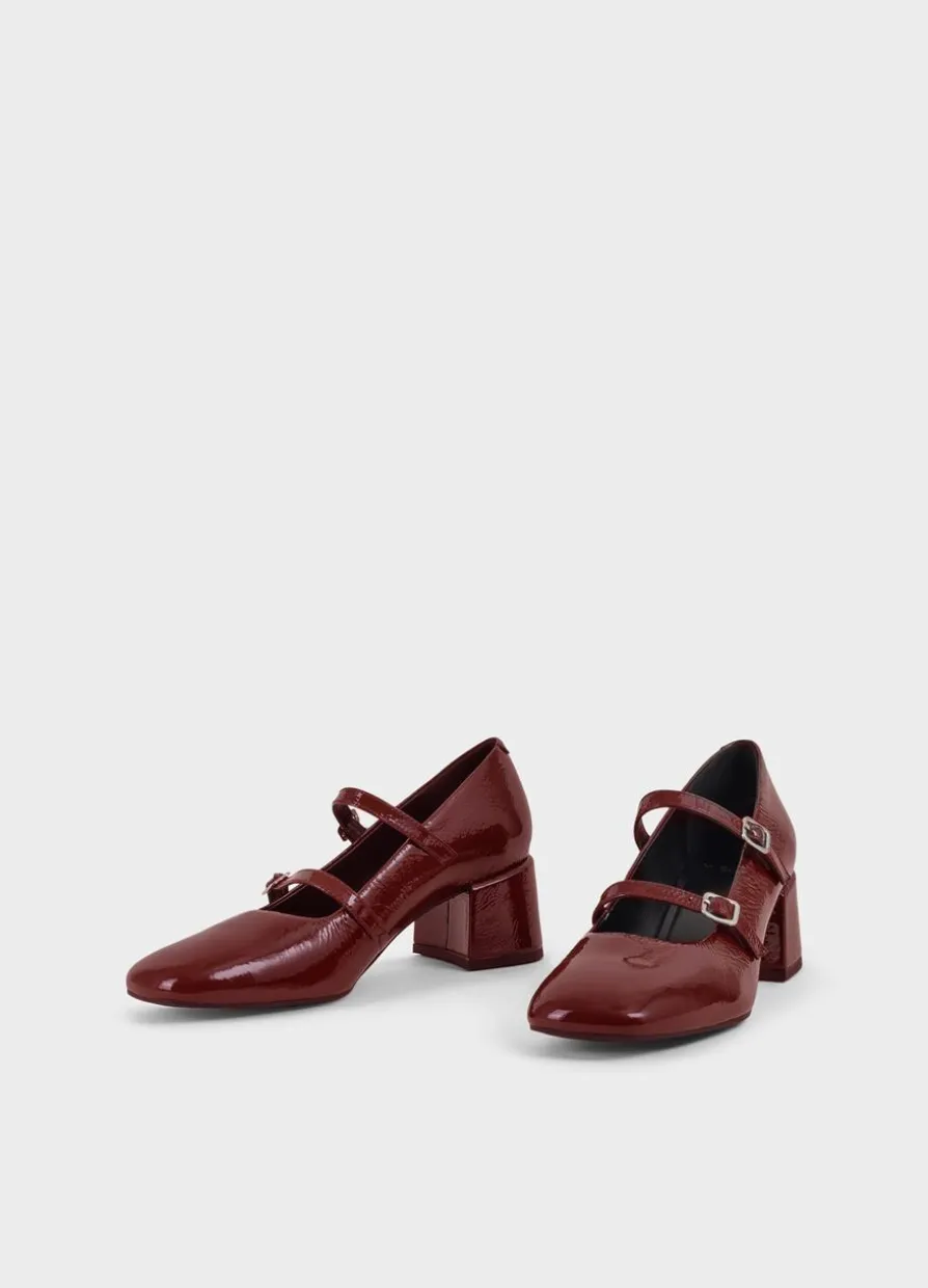 Adison Pumps