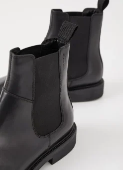 Alex M Stiefel