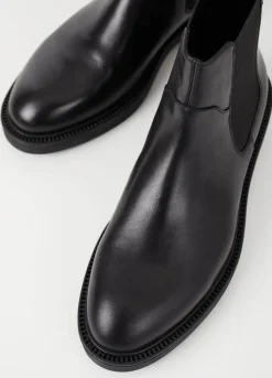 Alex W Chelsea Boots