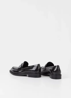 Amina Loafer