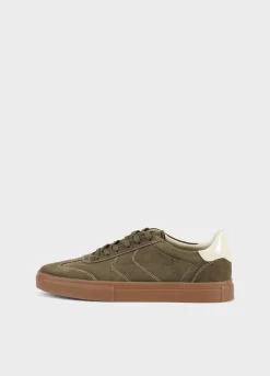 Cody Sneaker