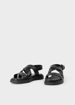 Connie Sandalen