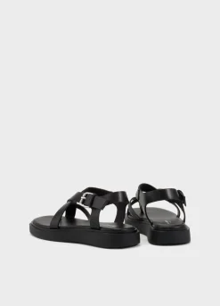 Connie Sandalen