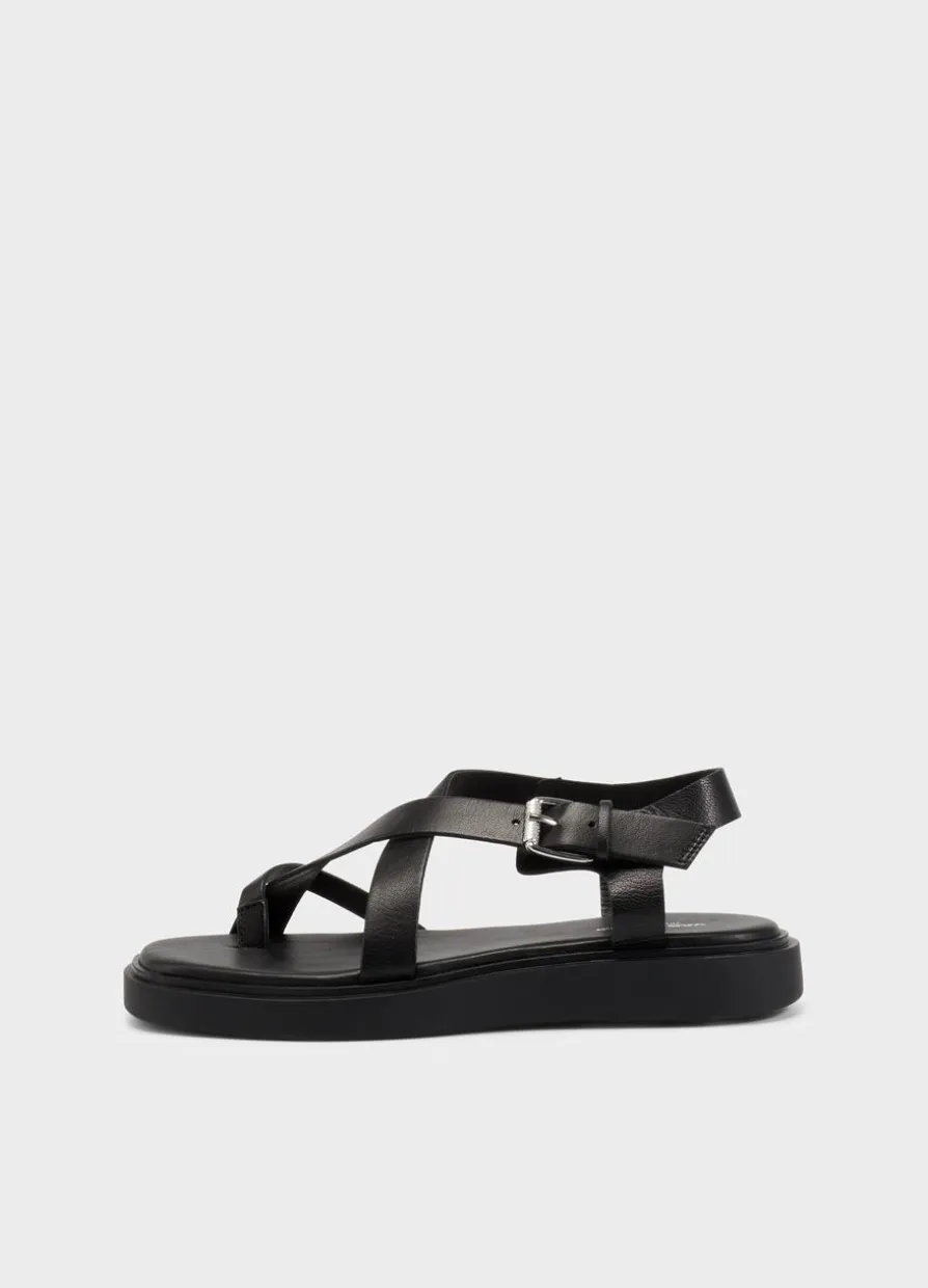 Connie Sandalen