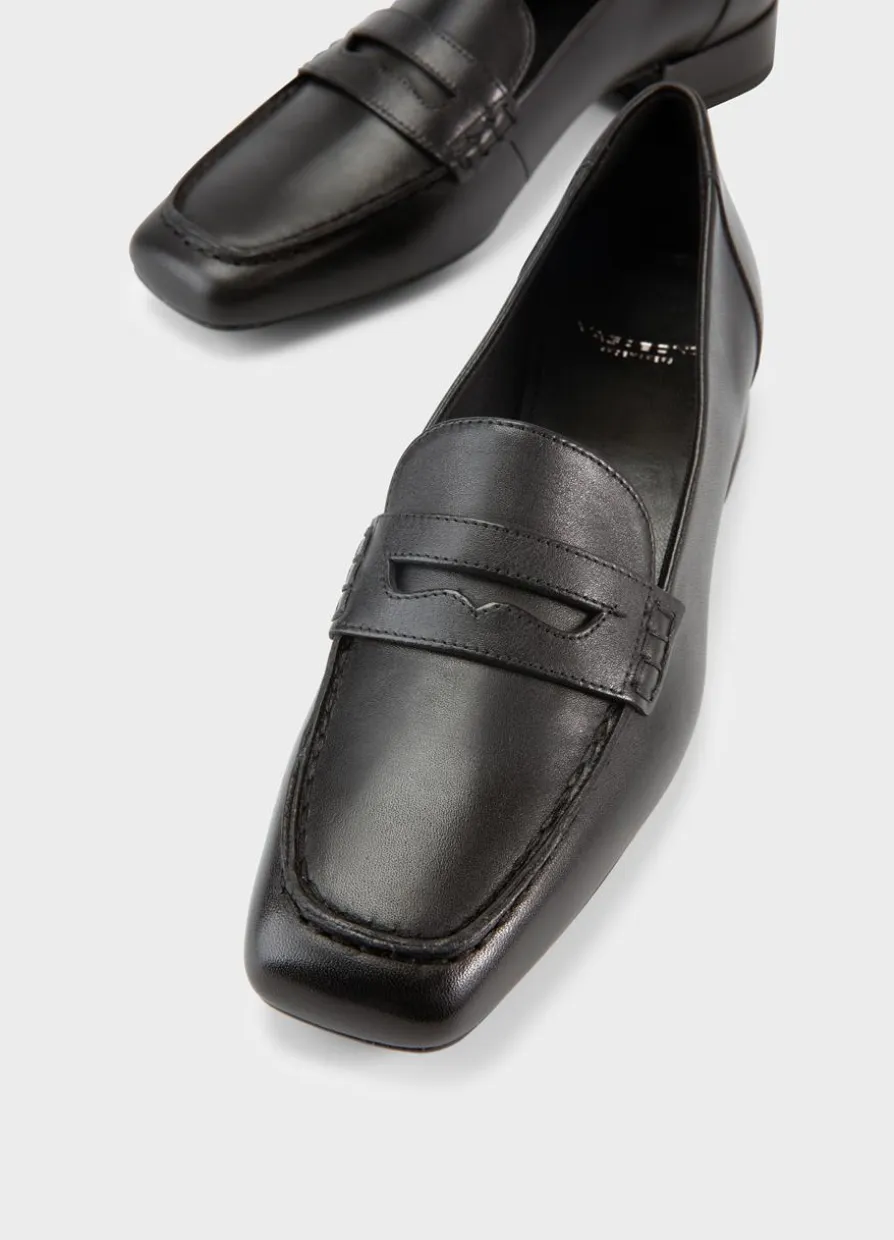 Debbi Loafer