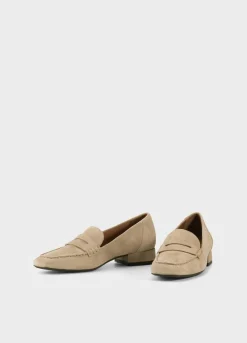 Debbi Loafer