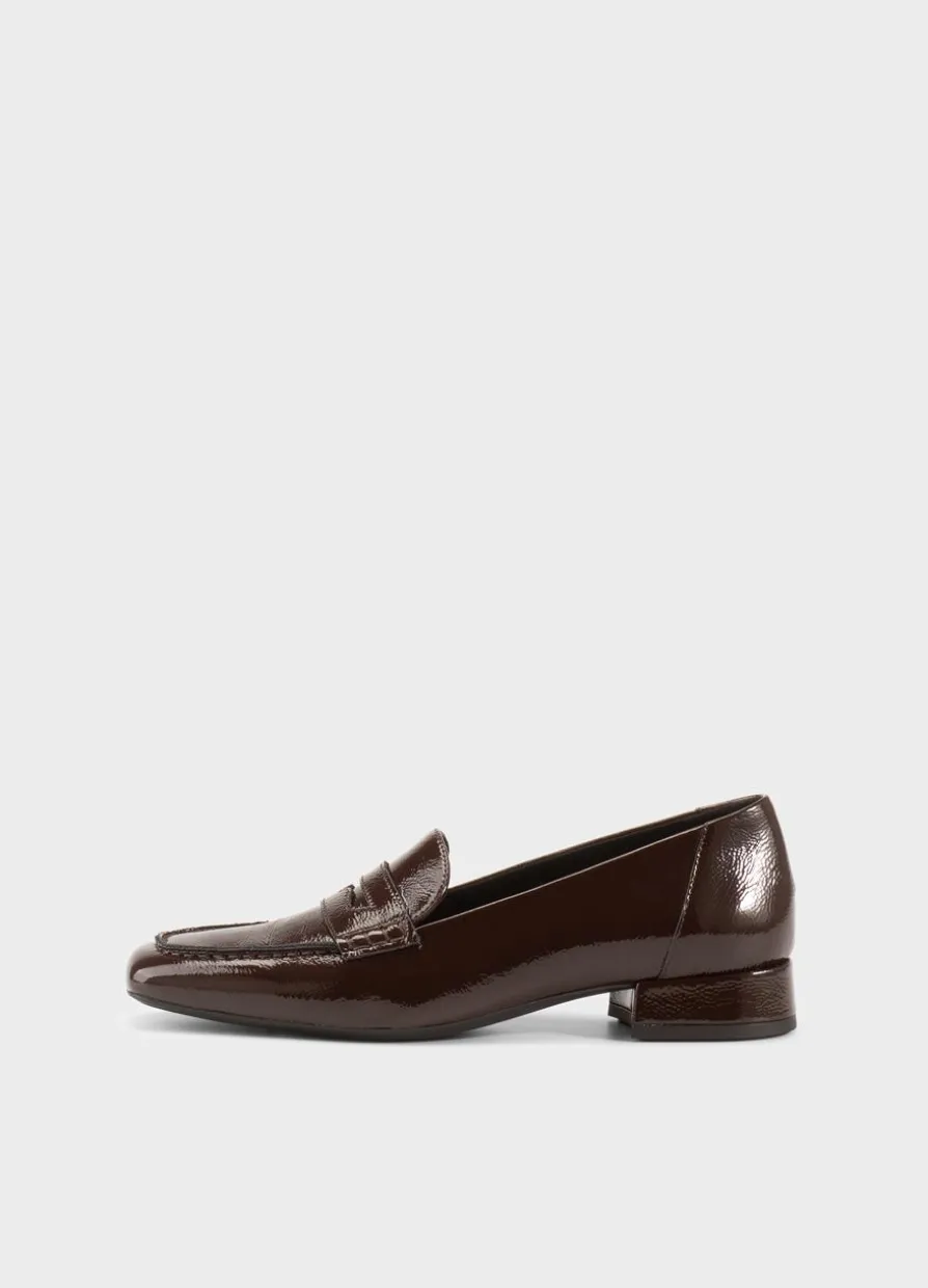 Debbi Loafer