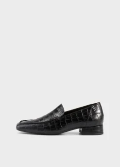 Debbi Loafer