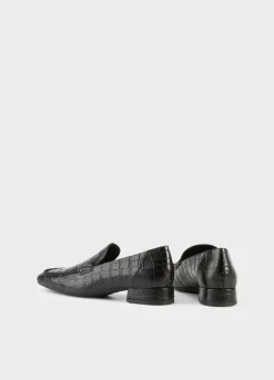 Debbi Loafer