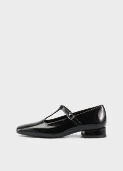 Debbi Pumps