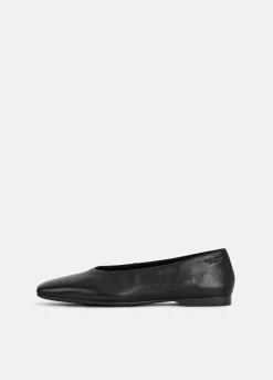 Delia Ballerinas