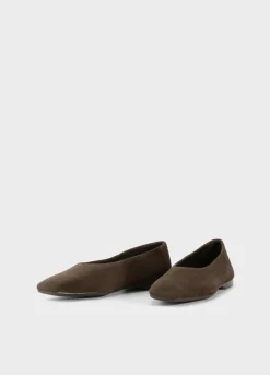 Delia Ballerinas