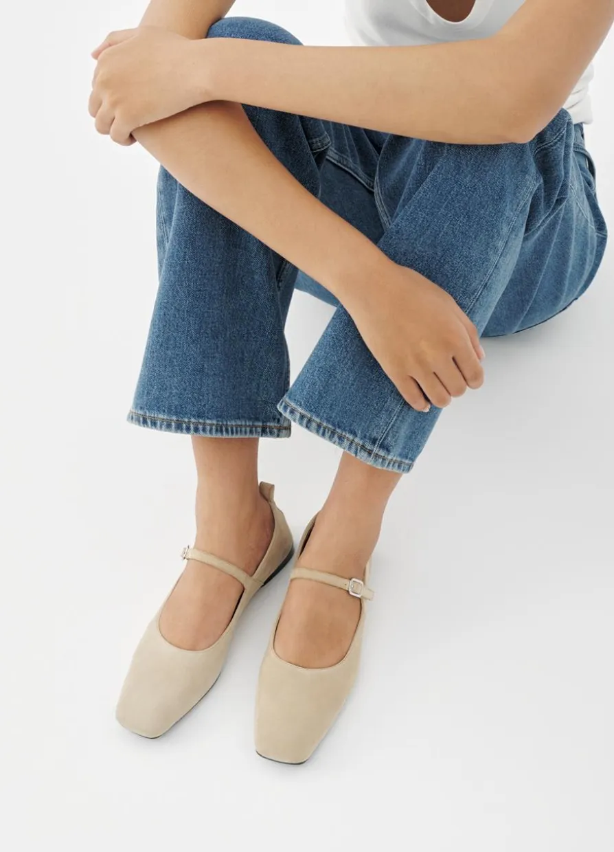 Delia Ballerinas
