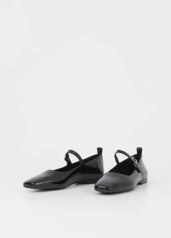Delia Ballerinas