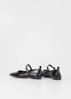 Delia Ballerinas