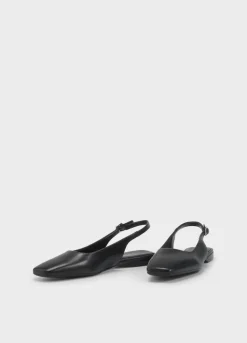 Delia Ballerinas