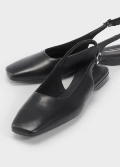 Delia Ballerinas