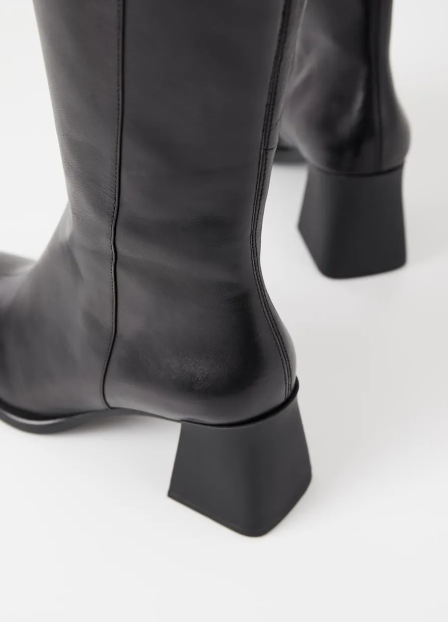 Hedda Hohe Stiefel