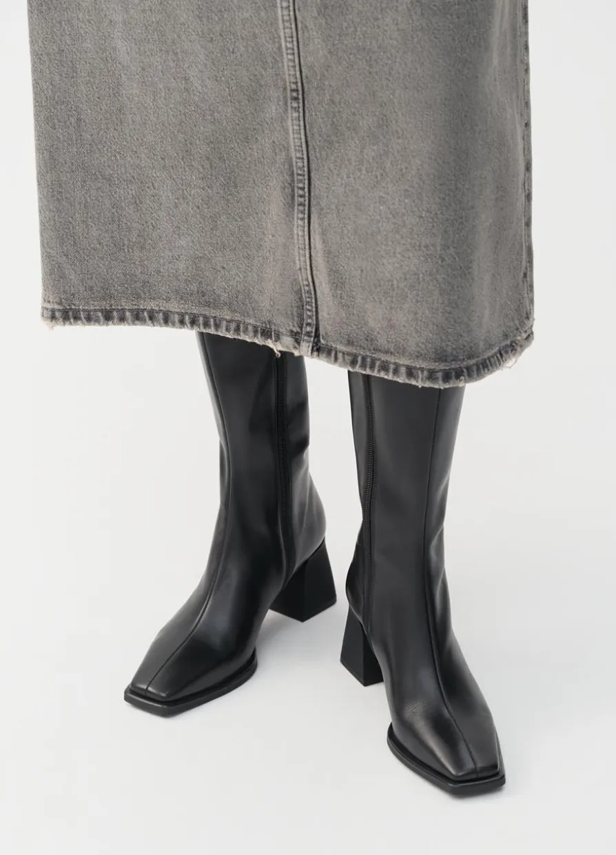 Hedda Hohe Stiefel