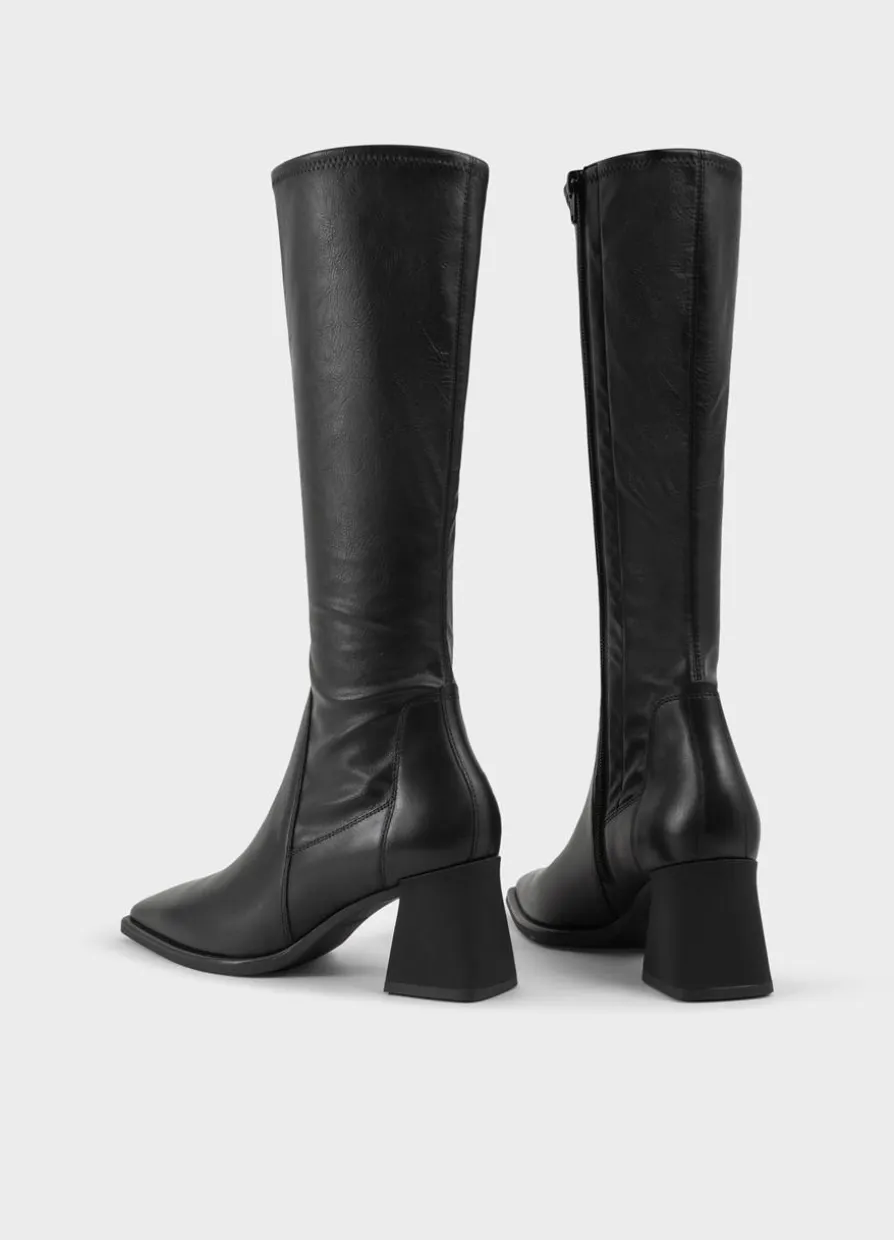 Hedda Hohe Stiefel