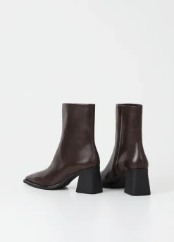 Hedda Stiefeletten