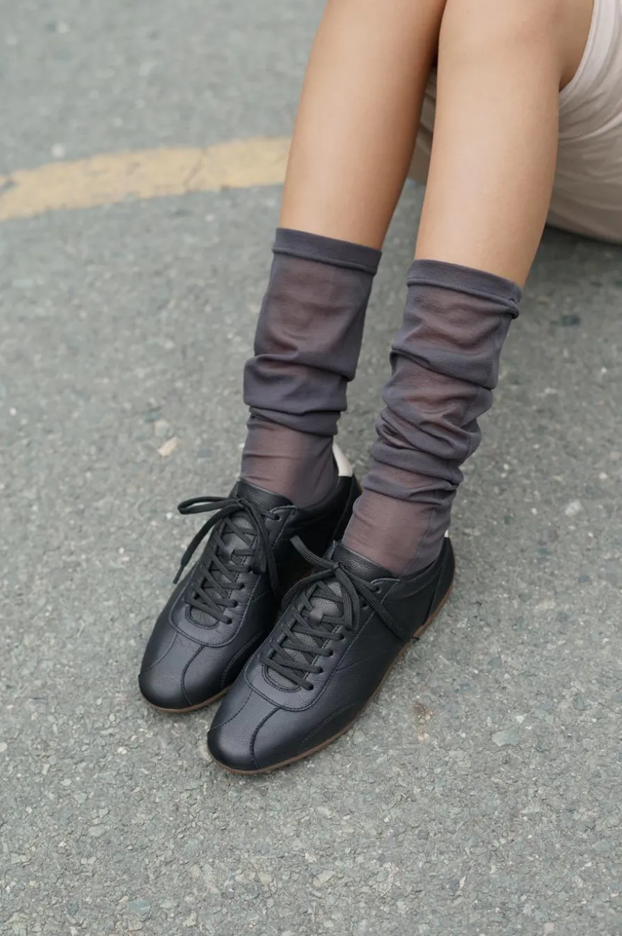 Hollie Sneaker