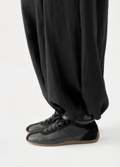 Hollie Sneaker