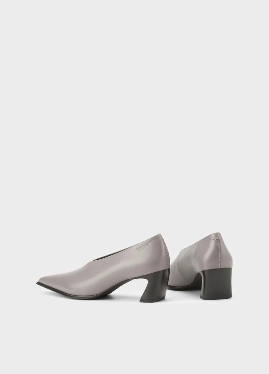 Ilona Pumps