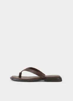 Izzy Sandalen
