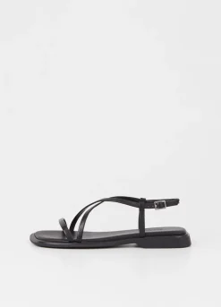 Izzy Sandalen