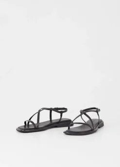Izzy Sandalen