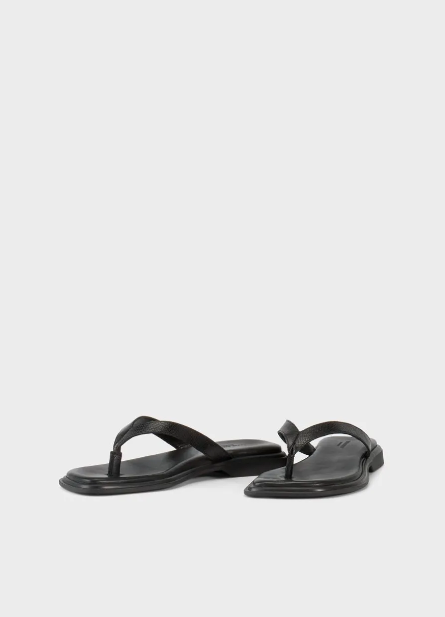 Izzy Sandalen