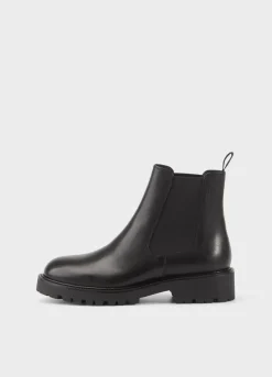 Kenova Chelsea Boots