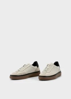 Leo Sneaker