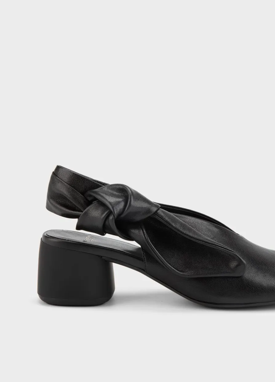 Livia Pumps