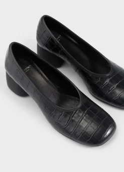 Livia Pumps