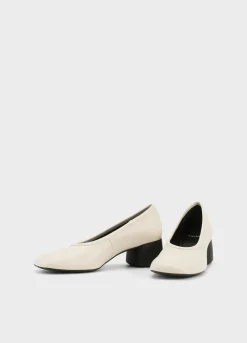 Livia Pumps