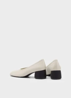 Livia Pumps