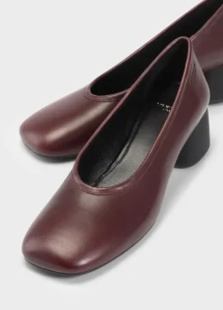 Livia Pumps