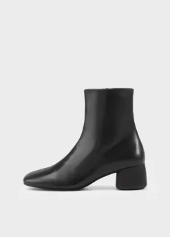 Livia Stiefeletten