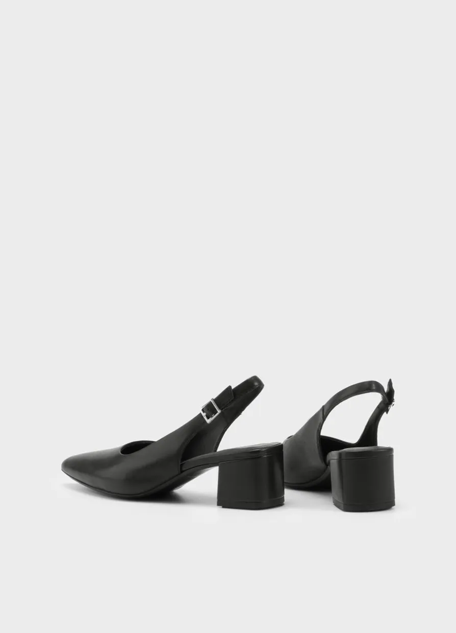 Marta Pumps