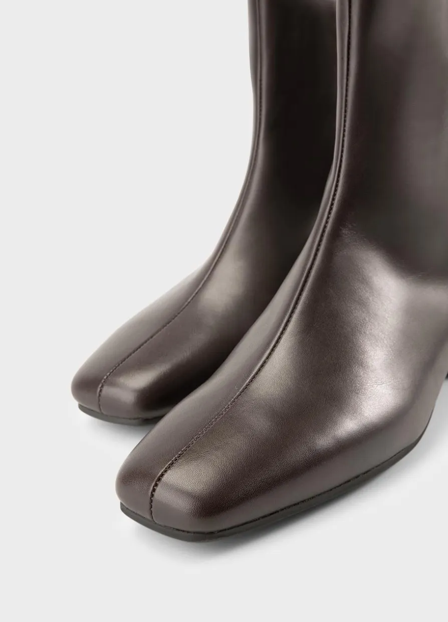 Mona Stiefeletten