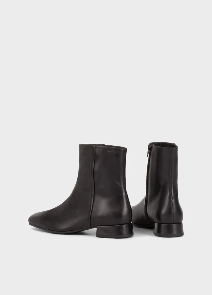 Mona Stiefeletten