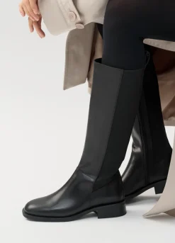 Sheila Hohe Stiefel