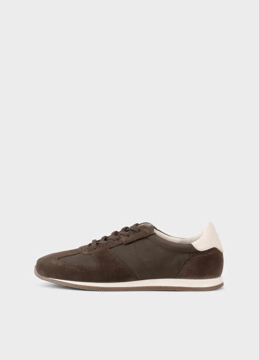 Yasmin Sneaker