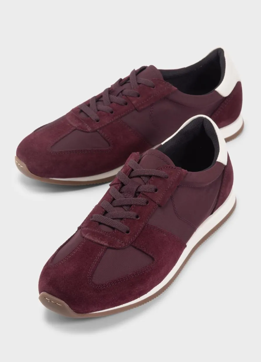Yasmin Sneaker
