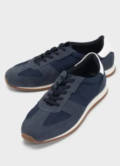Yasmin Sneaker